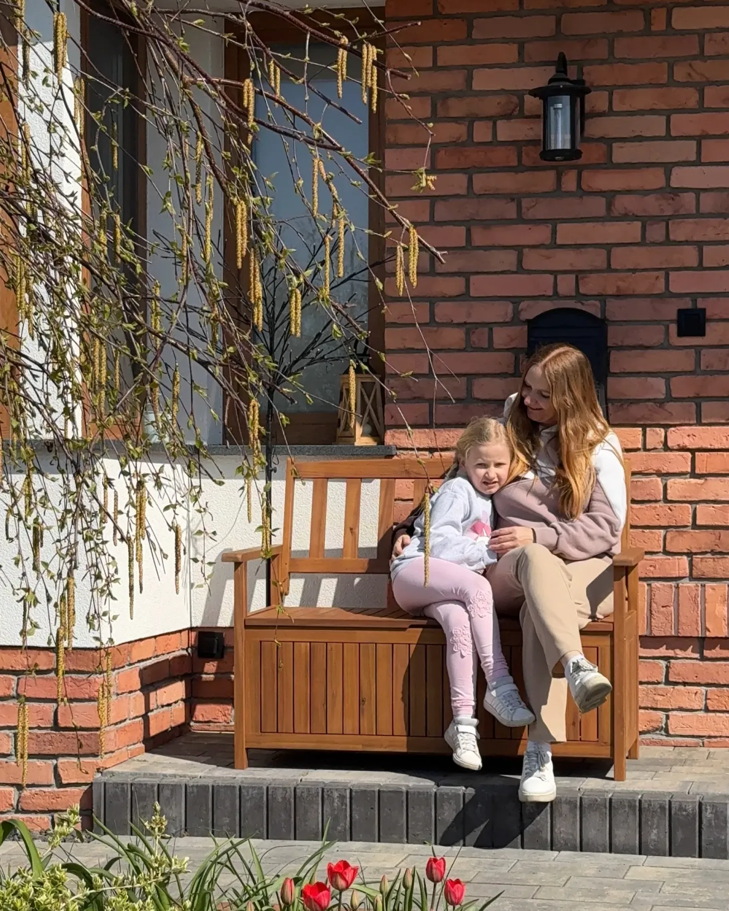 Ławka ogrodowa SOVANA 120 cm ze schowkiem Drewno akacjowe Brązowy