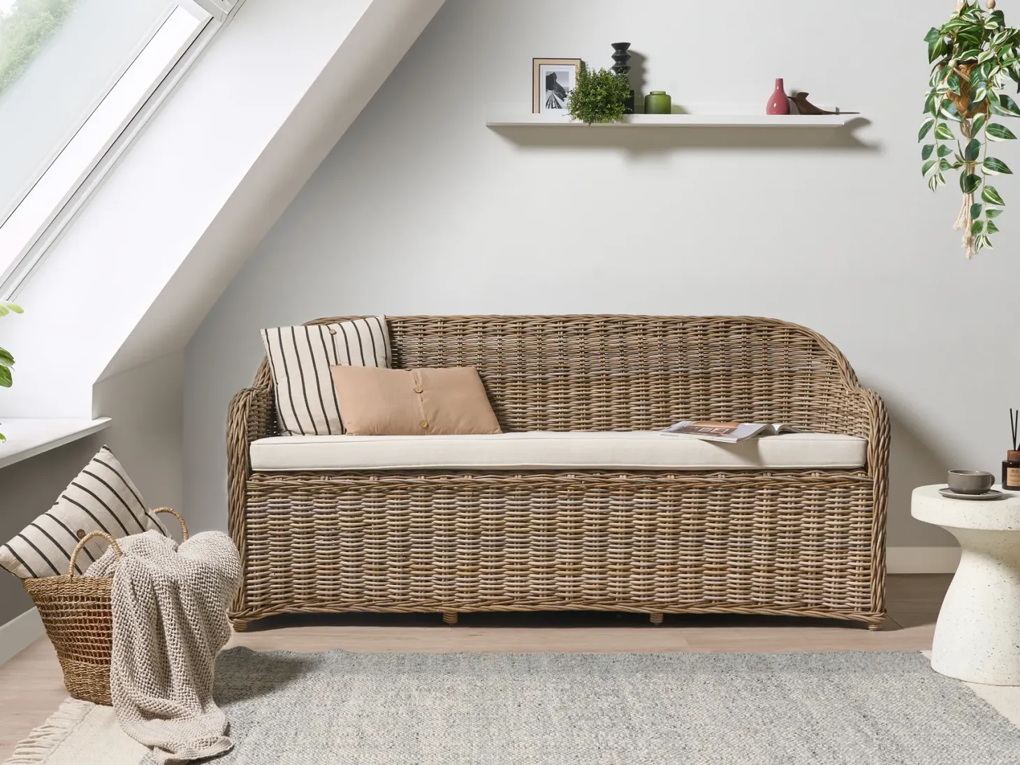 Ławka ogrodowa z poduchą SUSUA 189 cm Rattan Naturalny