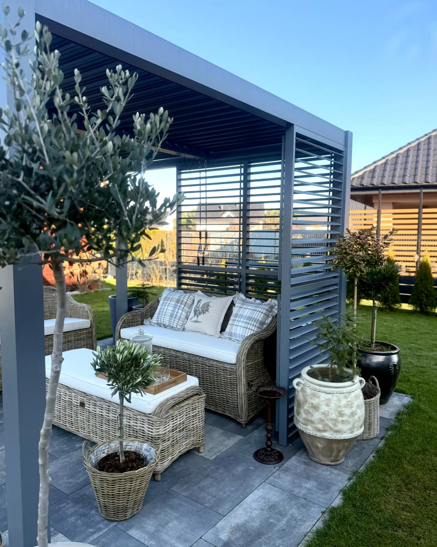 Ławka ogrodowa z poduchą SUSUA 150 cm z otomaną Rattan Naturalny