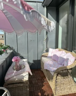 Ławka ogrodowa z poduchą SUSUA 141 cm z otomaną Rattan Naturalny