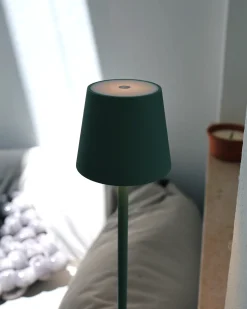 Bezprzewodowa lampa podłogowa LED GAVARRESA Ze ściemniaczem Metal Zielony