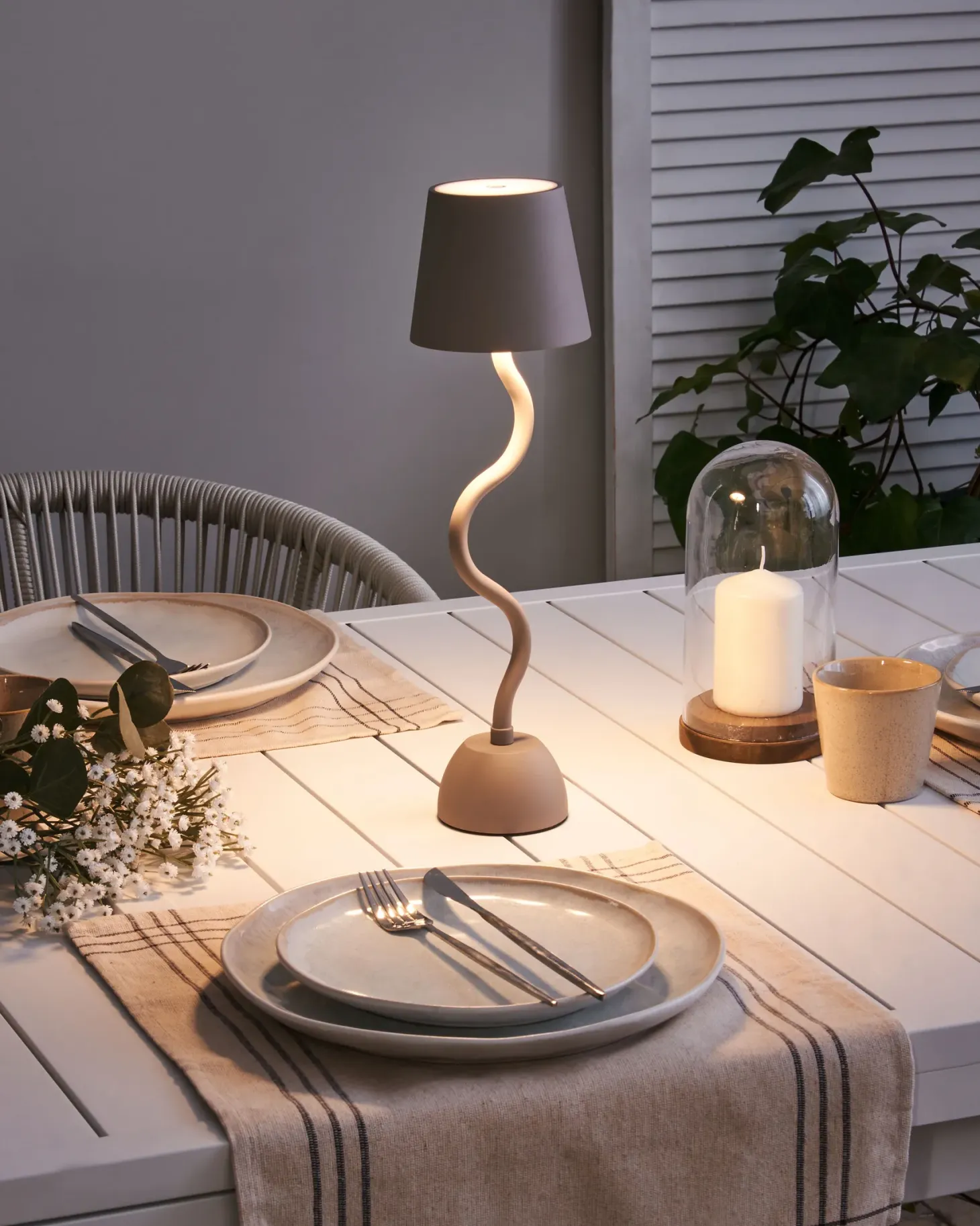 Bezprzewodowa lampa stołowa LED VOUGA Ze ściemniaczem Metal Beżowy