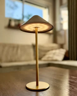 Bezprzewodowa lampa stołowa LED MODJO Ze ściemniaczem Metal Złoty