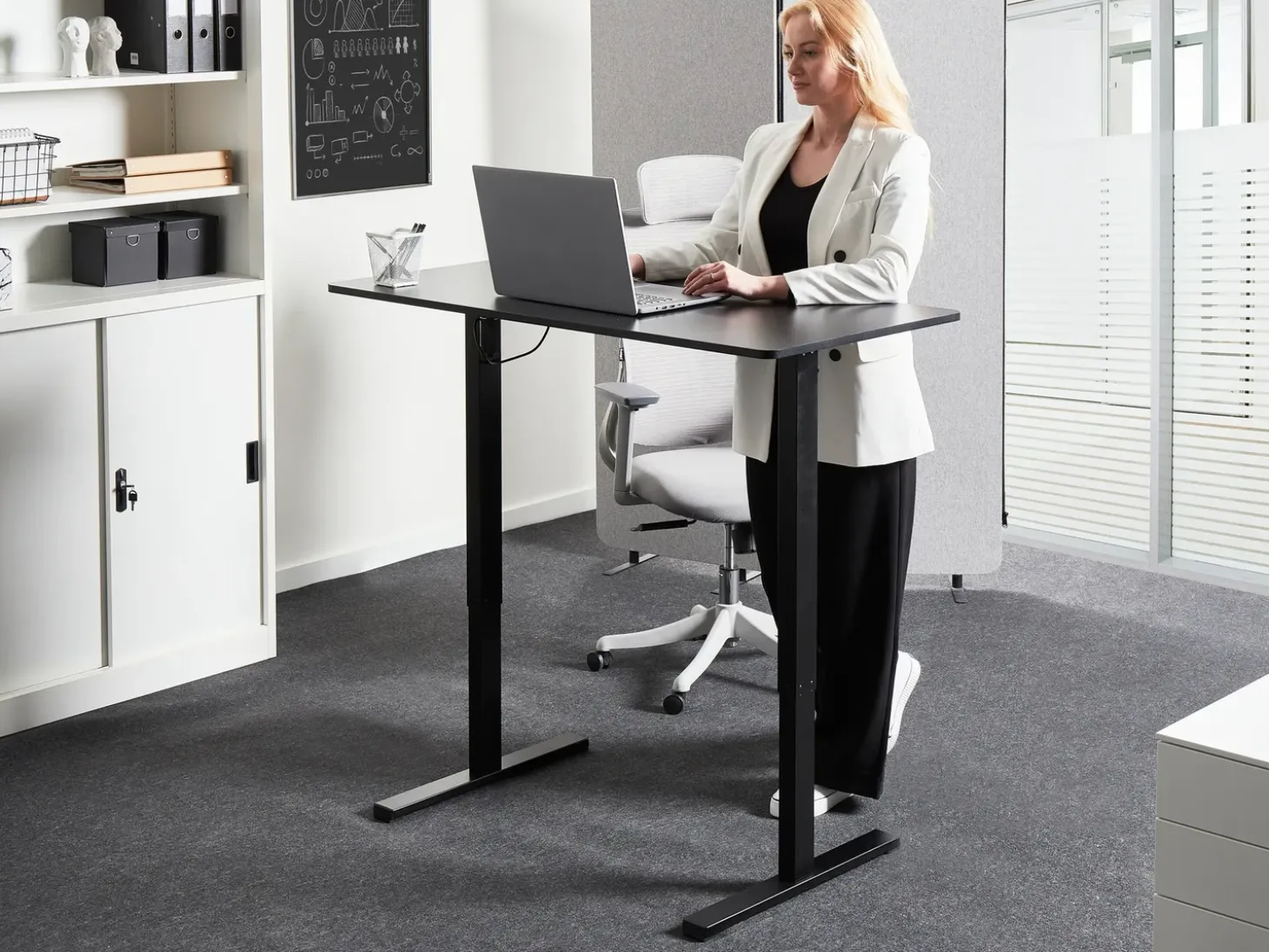 Best Biurko regulowane elektrycznie TAVARES 120 cm 60 cm Wszystkie Biurka|Biurka Z Regulacją Wysokości