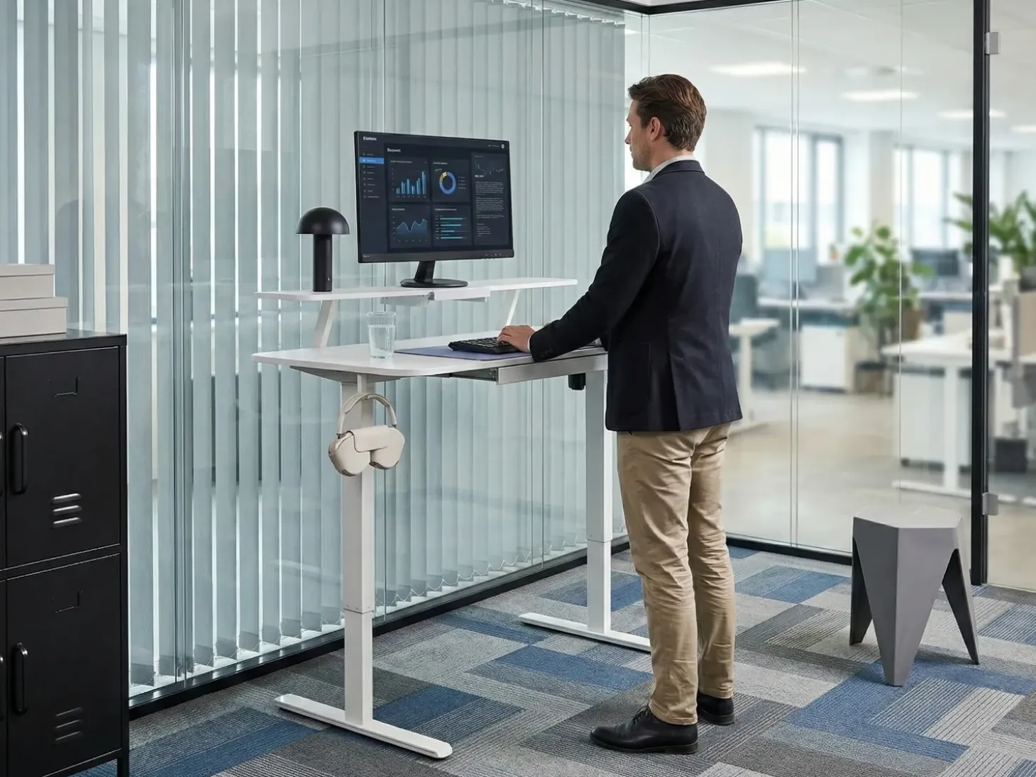 Outlet Biurko regulowane elektrycznie WILBANKS 120 cm 60 cm Z portem USB Wszystkie Biurka|Biurka Z Regulacją Wysokości
