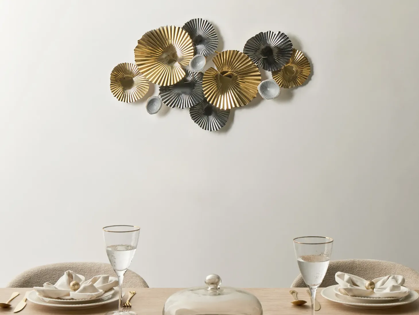 Dekoracja ścienna FRANCIUM Metal 50 cm Kolorowy