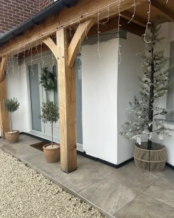 Dekoracja ogrodowa LED GRENIVIK Choinka 245 cm Biały