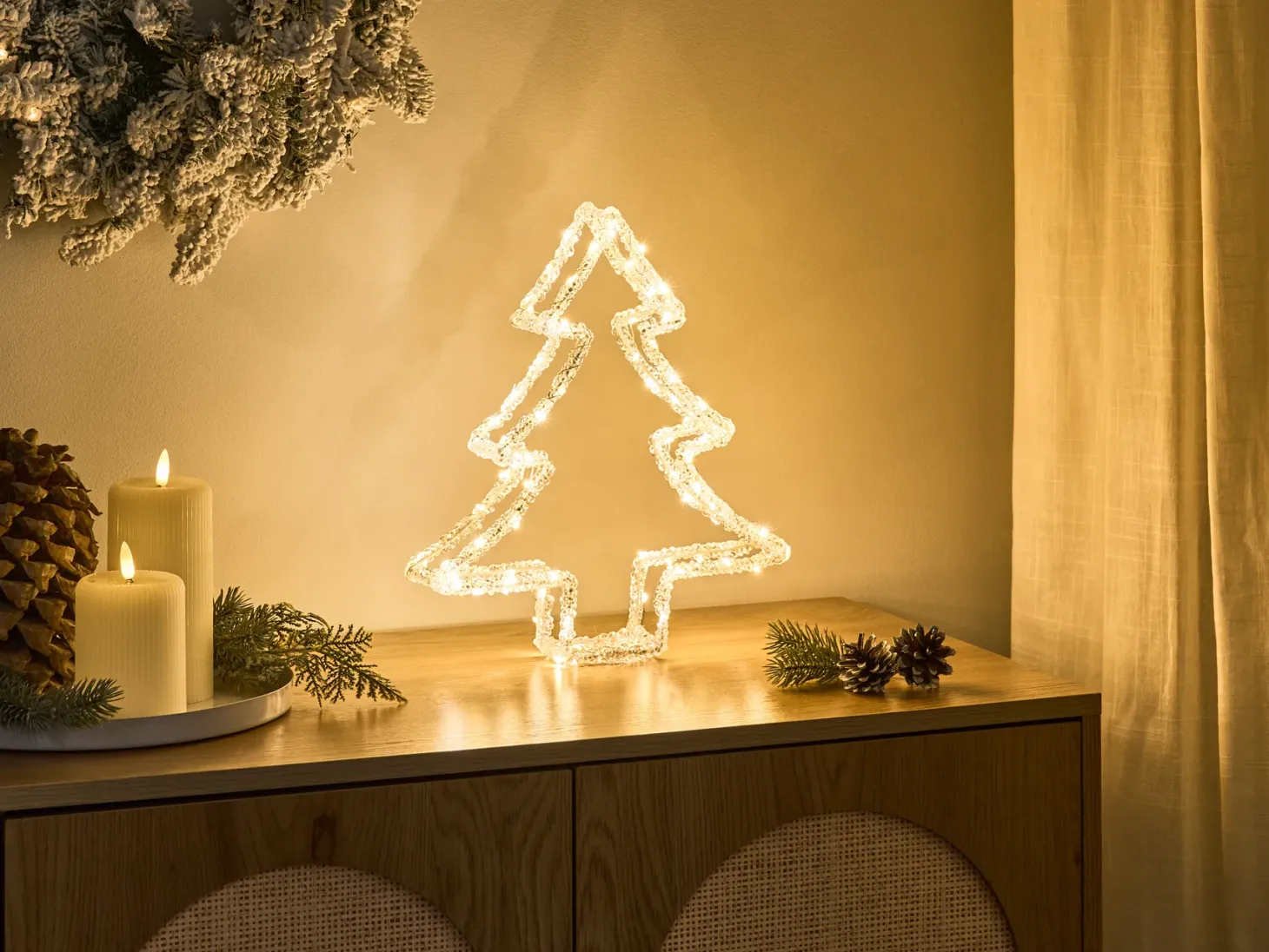 Dekoracja ogrodowa LED OLBOAN Choinka 34 cm Biały