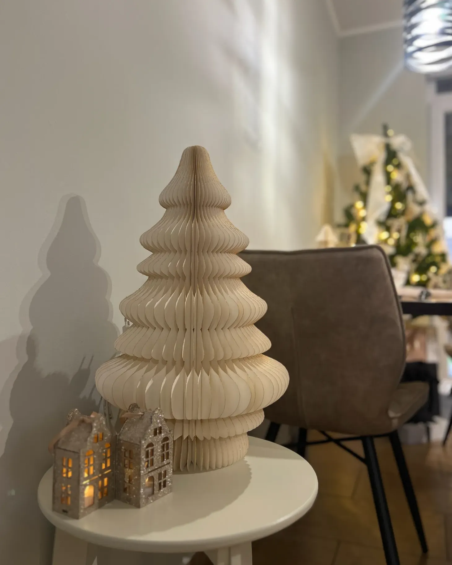 Dekoracja świąteczna Lampa stołowa DREVJA Choinka 51 cm Beżowy