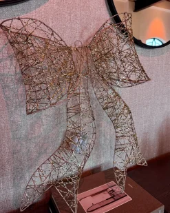 Dekoracja świąteczna LED FILSO Kokarda 56 cm Złoty