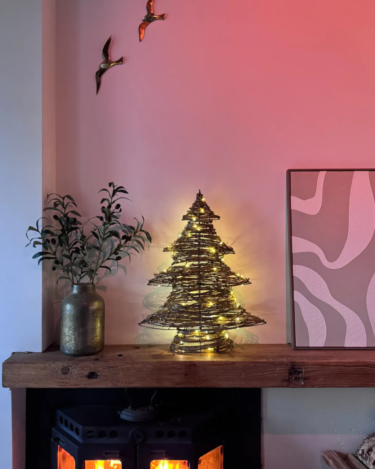 Dekoracja świąteczna LED FURESO Choinka 60 cm Naturalny