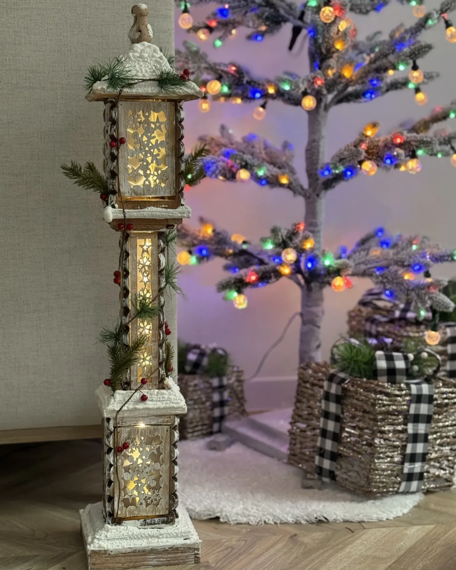 Dekoracja świąteczna LED LENTIRA Latarnia 80 cm Jasnobrązowy