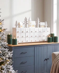 Dekoracja świąteczna LED MUONIO Kalendarz adwentowy 24 cm Biały