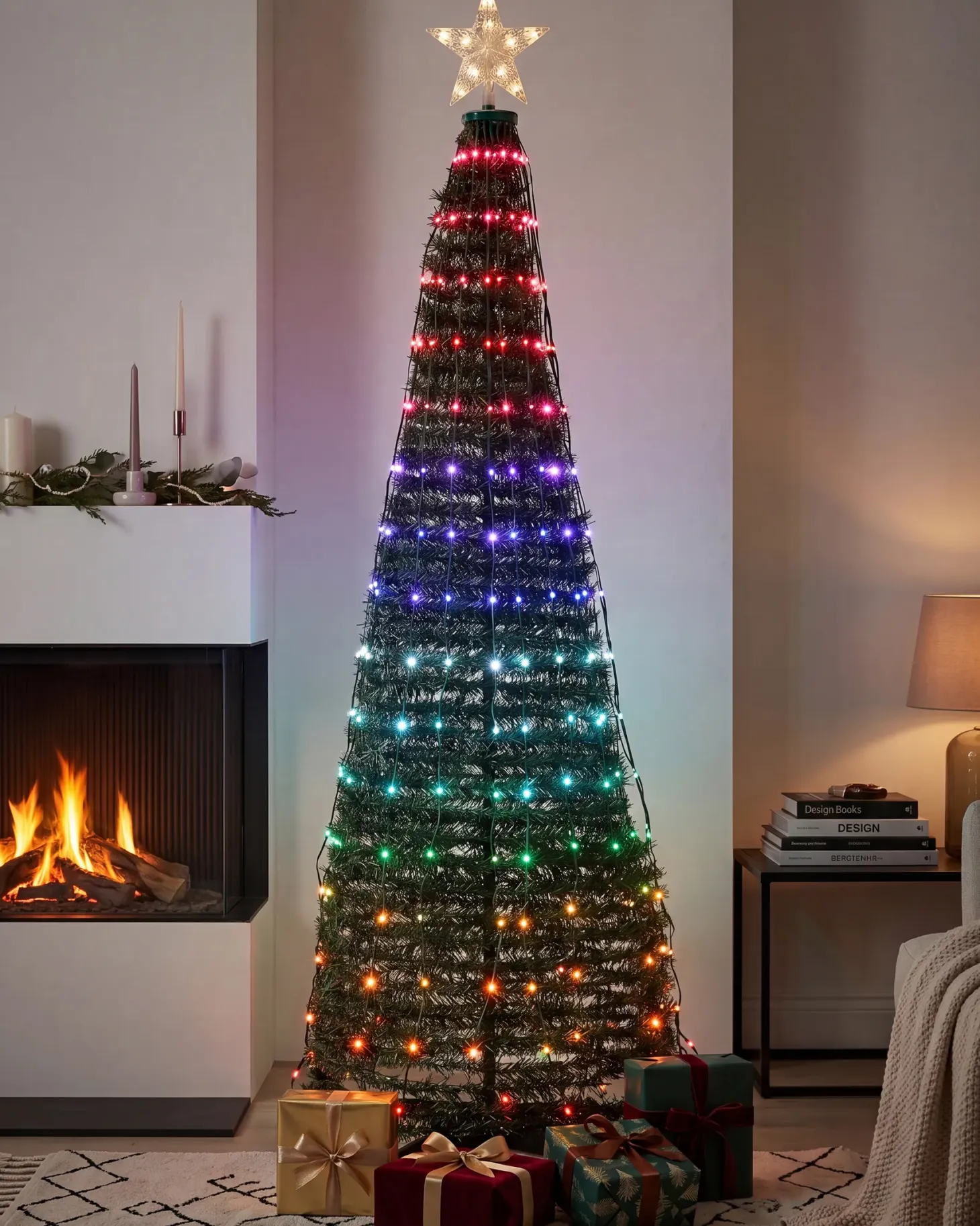 Dekoracja świąteczna podłogowa Smart LED Sterowane aplikacją SAARLOQ Choinka 160 cm Zielony