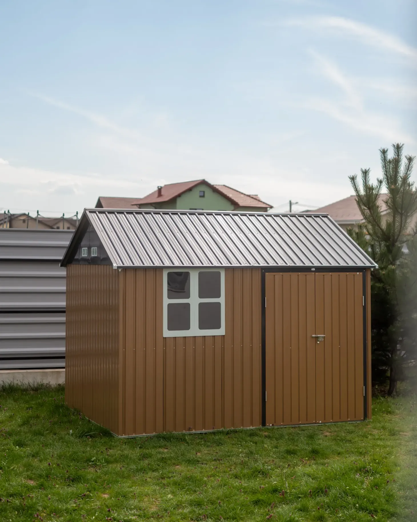 Domek narzędziowy NOCCIANO 313 cm 220 cm Brązowy