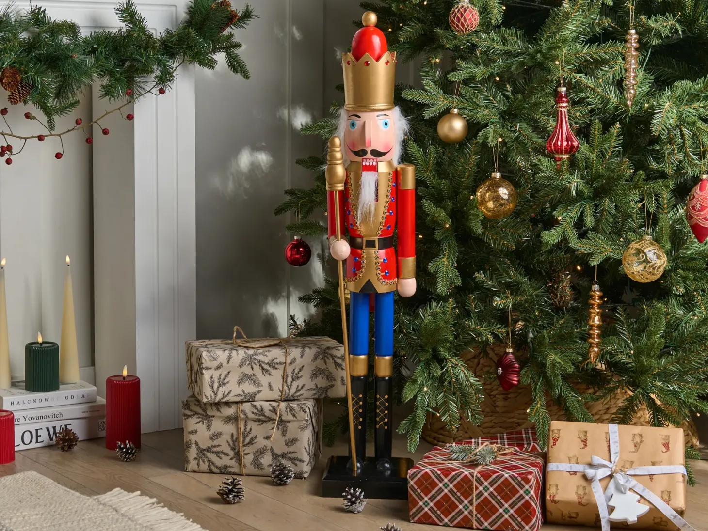Figurka dekoracyjna MALARAN Dziadek do orzechów 90 cm Czerwony