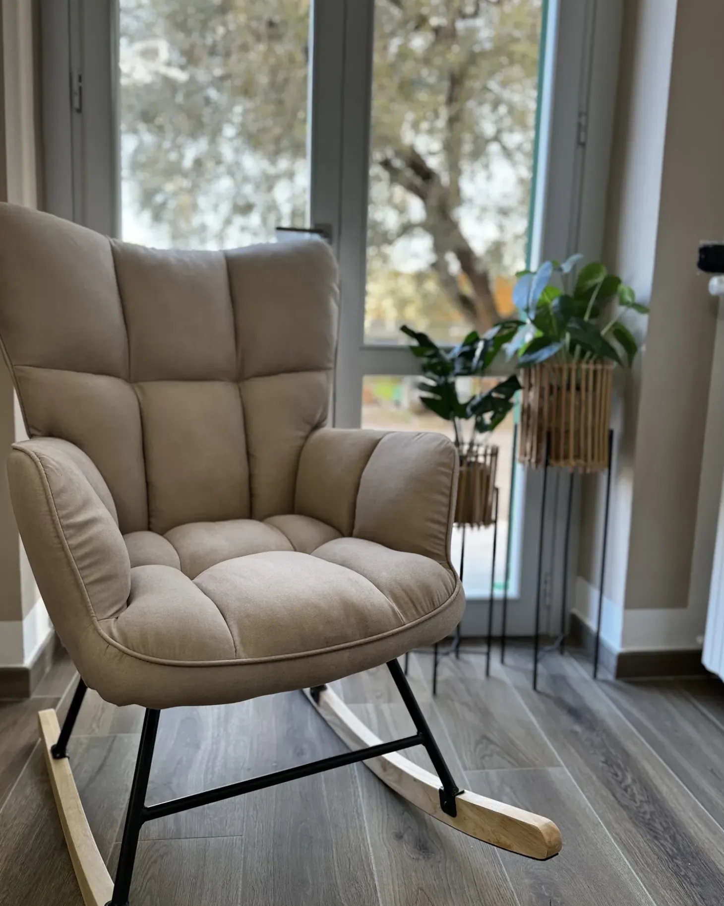 Best Fotel bujany OULU Beżowy Wszystkie Fotele|Fotele Bujane