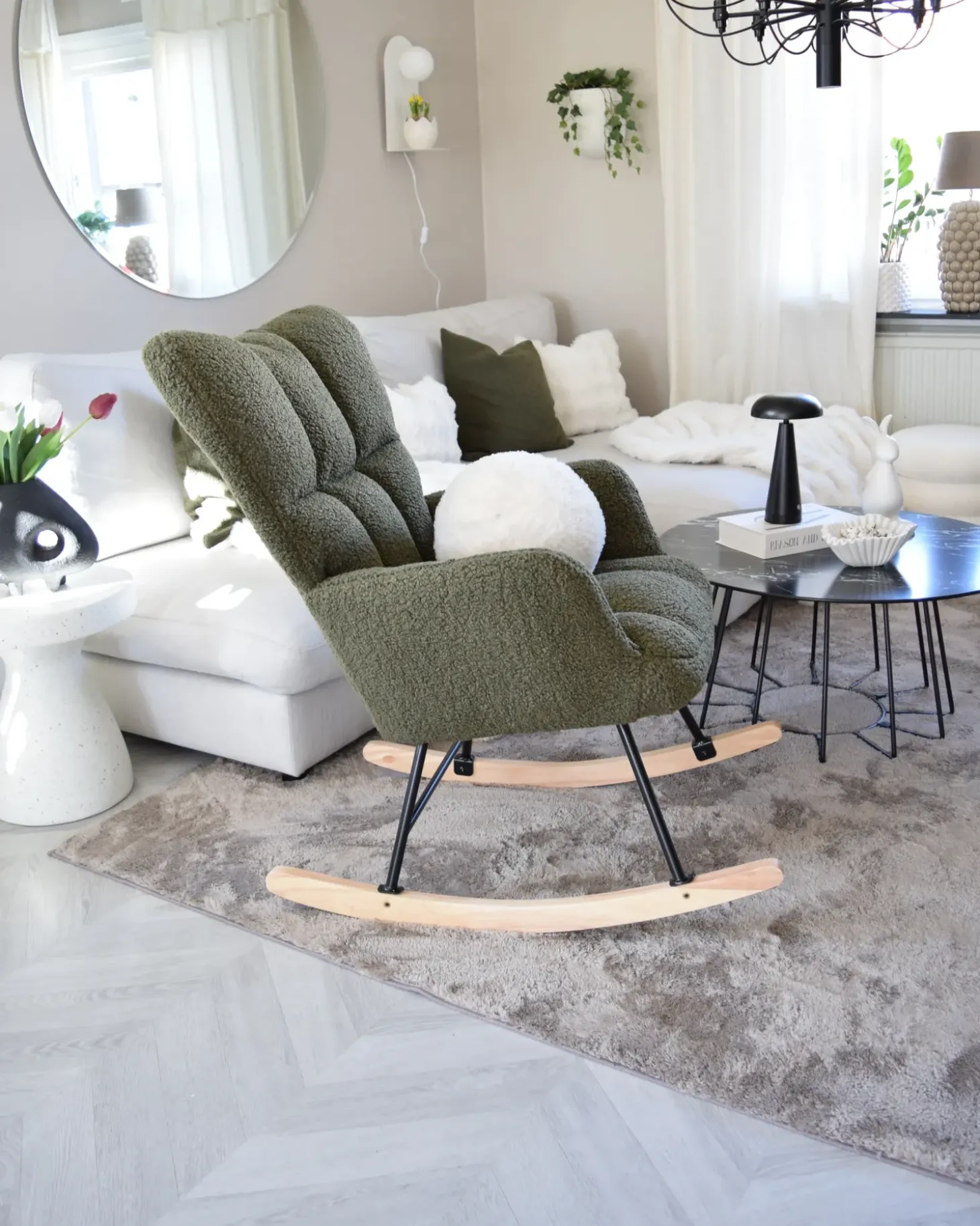 New Fotel bujany OULU Boucle Ciemnozielony Wszystkie Fotele|Fotele Bujane
