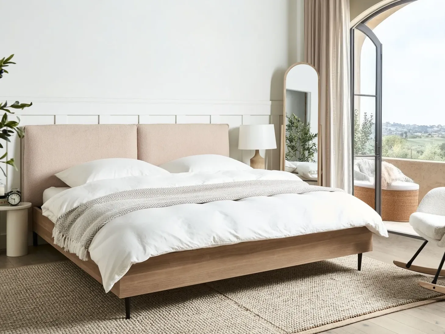 Clearance Łóżko Boucle LIMANTON 180 x 200 cm Beżowy Łóżka Tapicerowane|Łóżka Podwójne