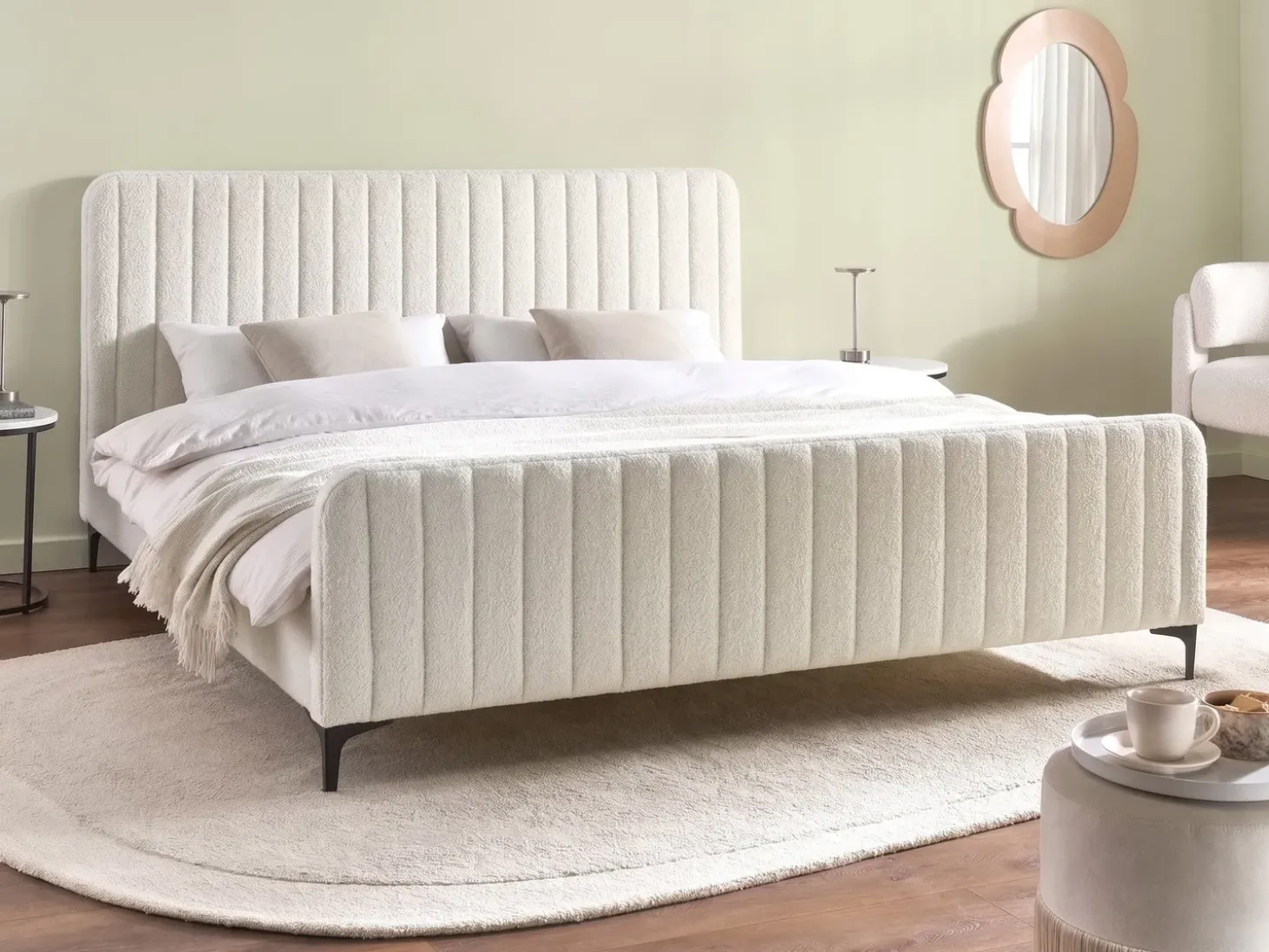 Sale Boucle LUNAN 180 x 200 cm Złamana biel Łóżka Tapicerowane|Łóżka Podwójne