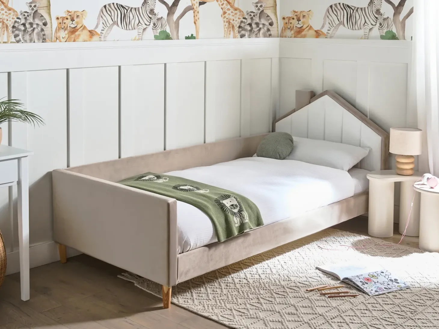 Best Łóżko dziecięce Domek Welur KERVAN 90 x 200 cm Beżowoszary Dzieci Wszystkie Meble I Akcesoria Dziecięce|Łóżka Tapicerowane