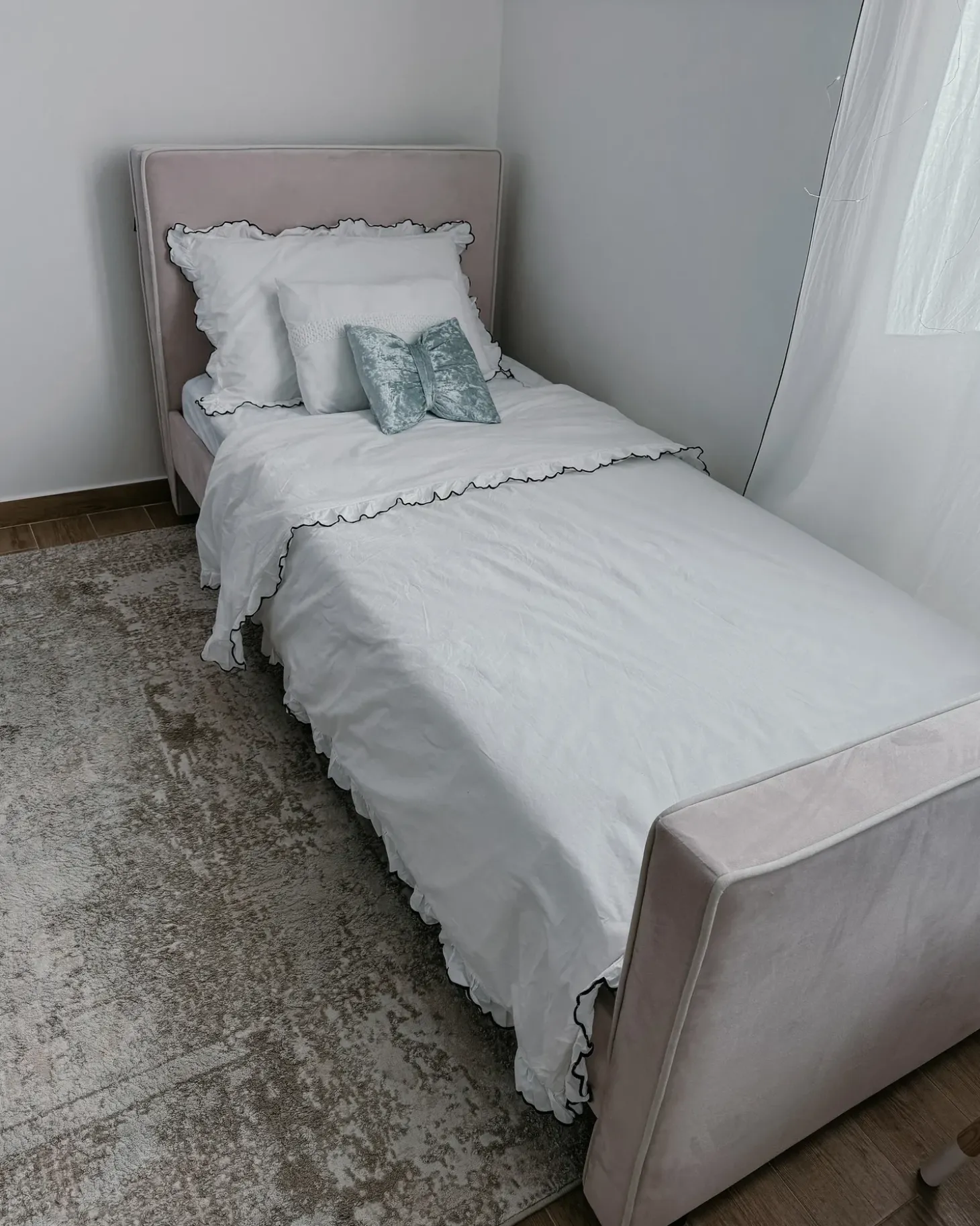 Best Łóżko dziecięce Welur TEENIE 90 x 200 cm Pastelowy róż Dzieci Wszystkie Meble I Akcesoria Dziecięce|Łóżka Tapicerowane