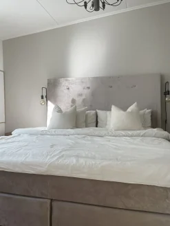 Discount Łóżko kontynentalne Welur CONSUL 180 x 200 cm Jasnobeżowy Łóżka Tapicerowane|Łóżka Podwójne