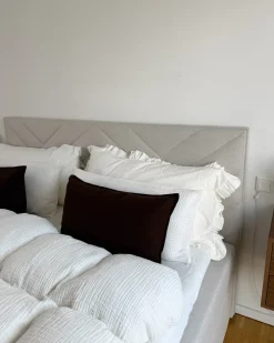 Hot Łóżko kontynentalne z pojemnikiem ESQUIRE Złamana biel 180 x 200 cm Łóżka Z Pojemnikiem|Łóżka Tapicerowane