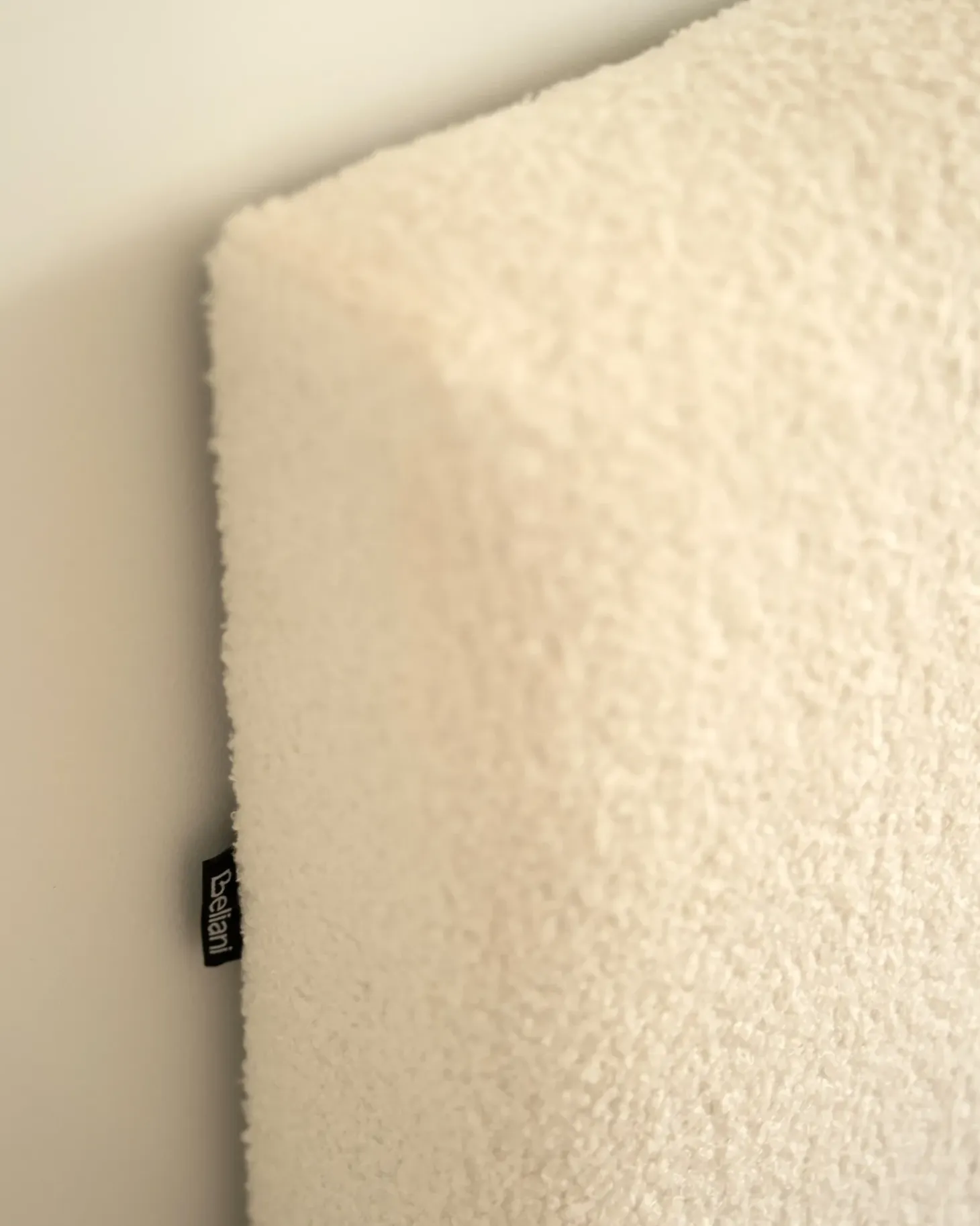 New Boucle ZEN 180 x 200 cm LED Jesion naturalny Łóżka Podwójne|Wszystkie Łóżka