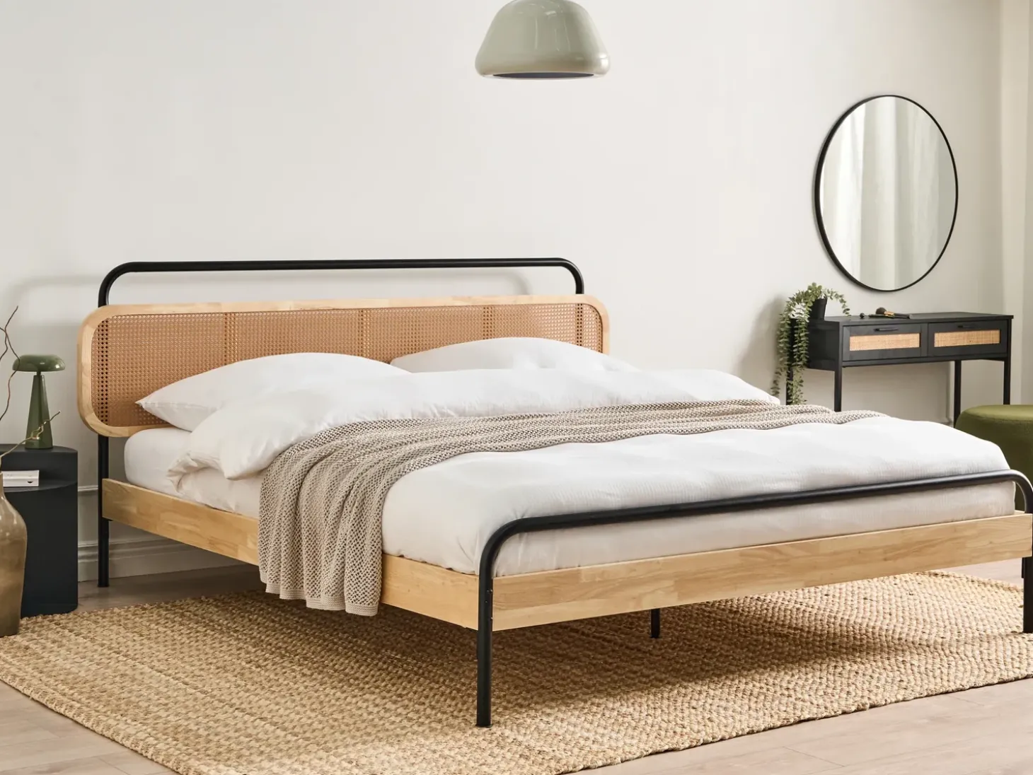 Outlet Łóżko Rattan BOUSSICOURT 180 x 200 cm Jasnobrązowy Łóżka Podwójne|Łóżka Rattanowe
