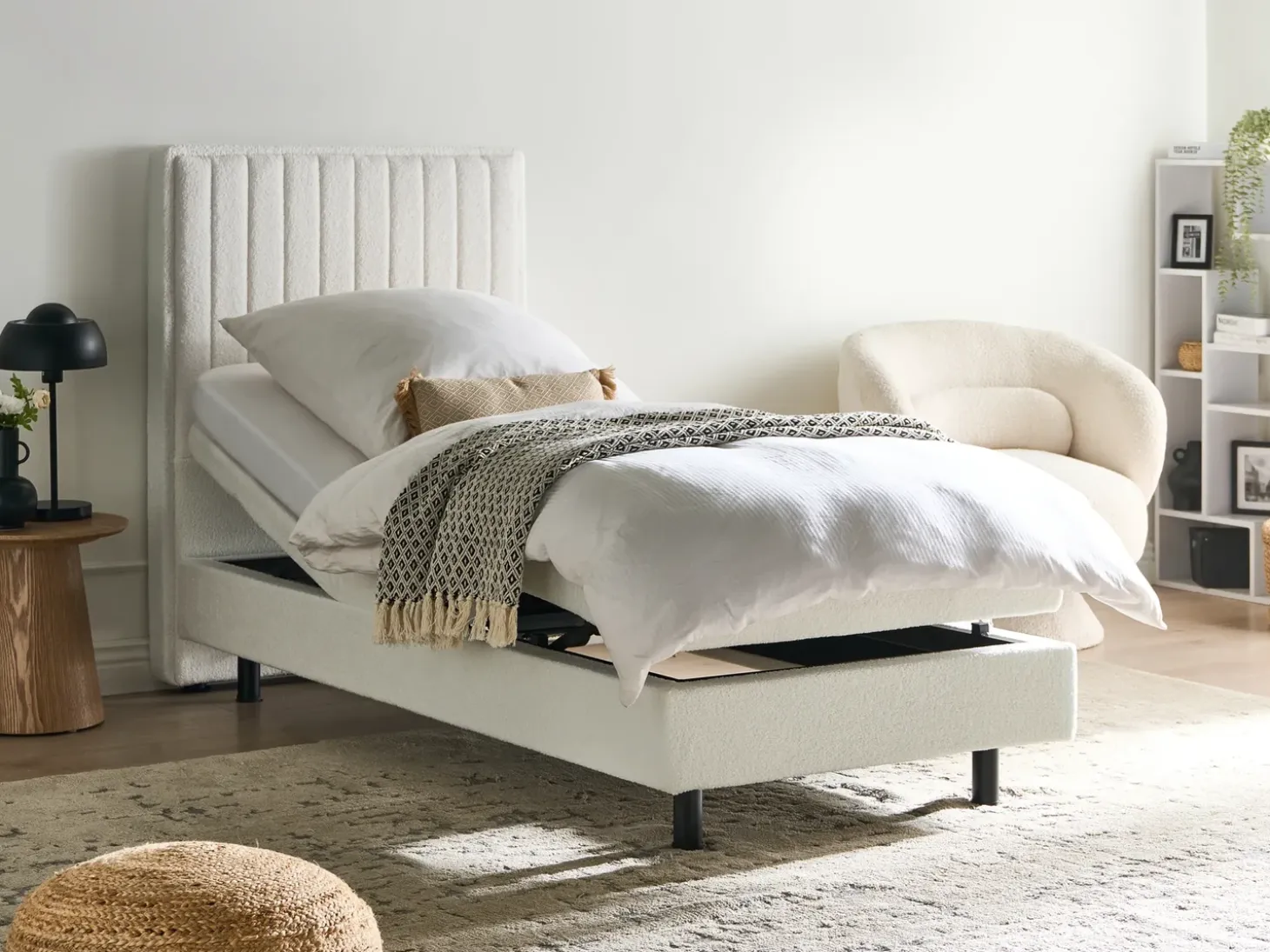 Clearance Łóżko regulowane Boucle CASTELLAN 90 x 200 cm Złamana biel Łóżka Tapicerowane|Łóżka Regulowane
