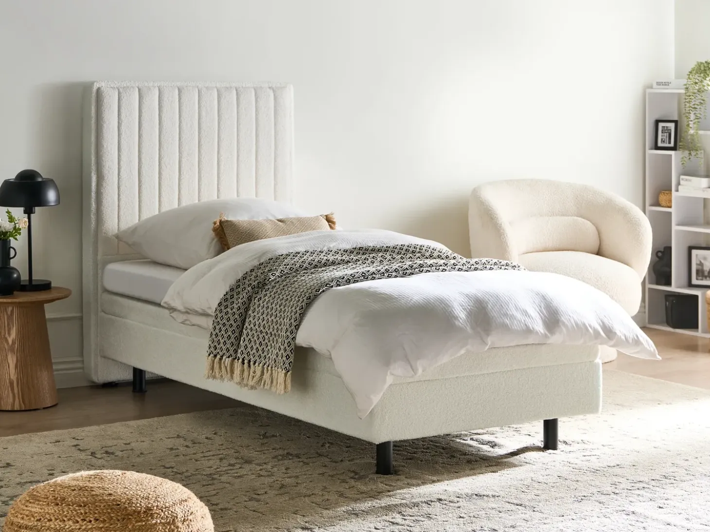 Clearance Łóżko regulowane Boucle CASTELLAN 90 x 200 cm Złamana biel Łóżka Tapicerowane|Łóżka Regulowane