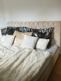Outlet Welur AVALLON 180 x 200 cm Beżowy Łóżka Tapicerowane|Łóżka Podwójne