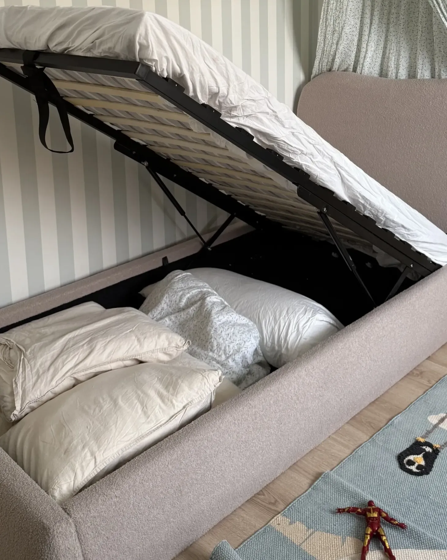 Discount Łóżko z pojemnikiem BLAGNAC Boucle Beżowy 90 x 200 cm Łóżka Tapicerowane|Łóżka Z Pojemnikiem