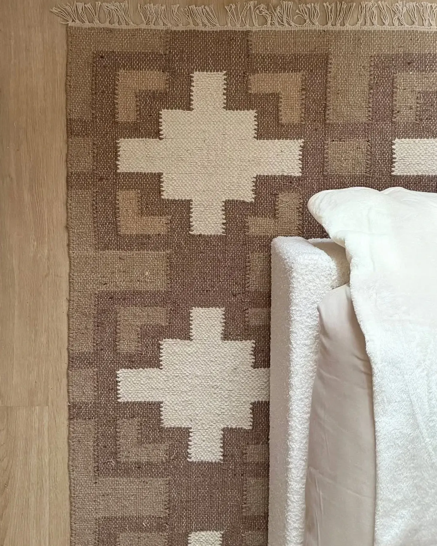 Clearance Łóżko z pojemnikiem CHADENET Boucle Złamana biel 180 x 200 cm Łóżka Tapicerowane|Łóżka Podwójne
