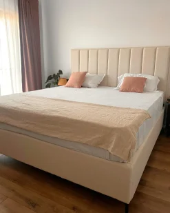 SEZANNE Boucle Złamana biel 180 x 200 cm Łóżka Tapicerowane|Łóżka Podwójne