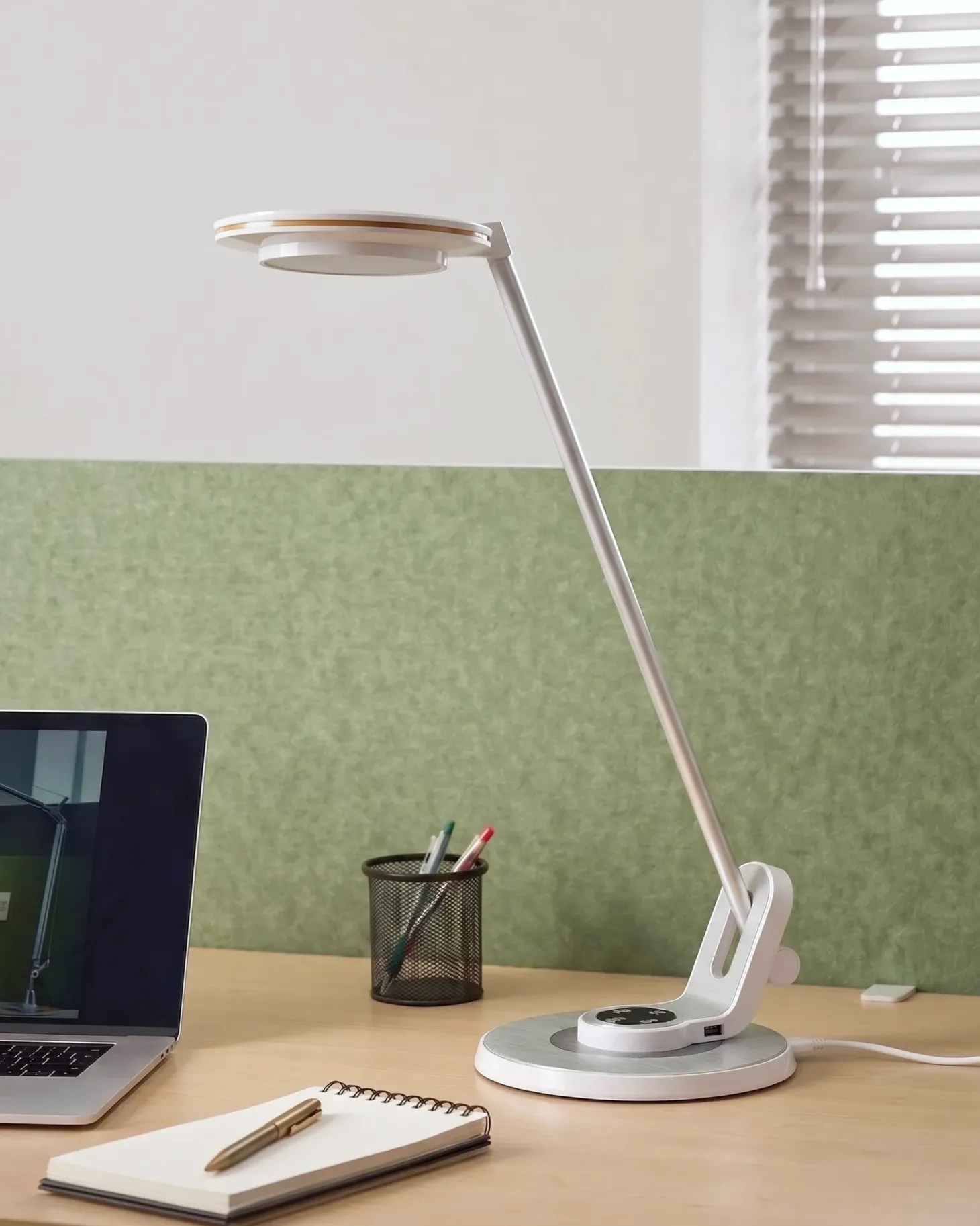 Lampa biurkowa LED CORVUS Ze ściemniaczem Metal Biały/ srebrny