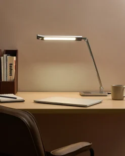 Lampa biurkowa LED LEPUS Z czujnikiem ruchu Srebrny