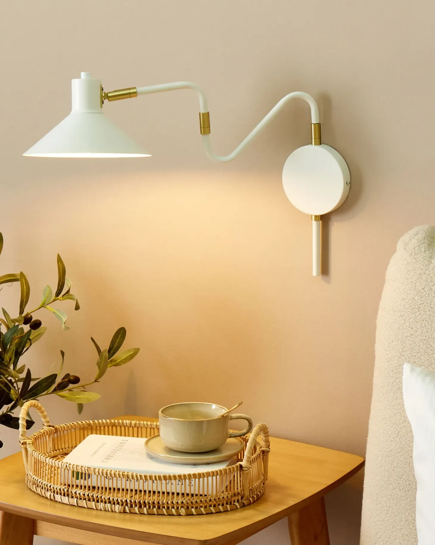 Lampa ścienna BALIEM Biały Metal Regulowana
