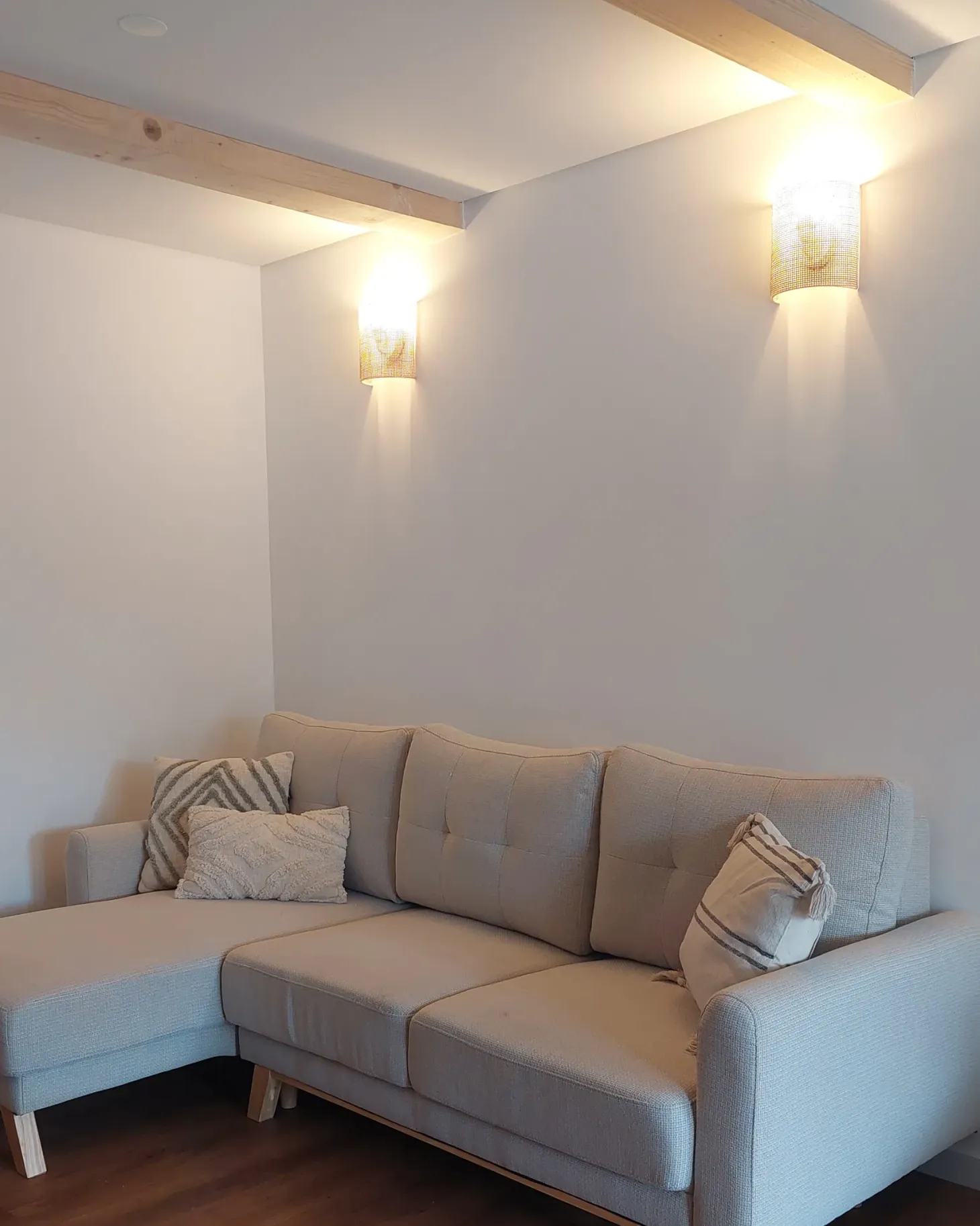 Lampa ścienna CARIO Naturalny Rattan