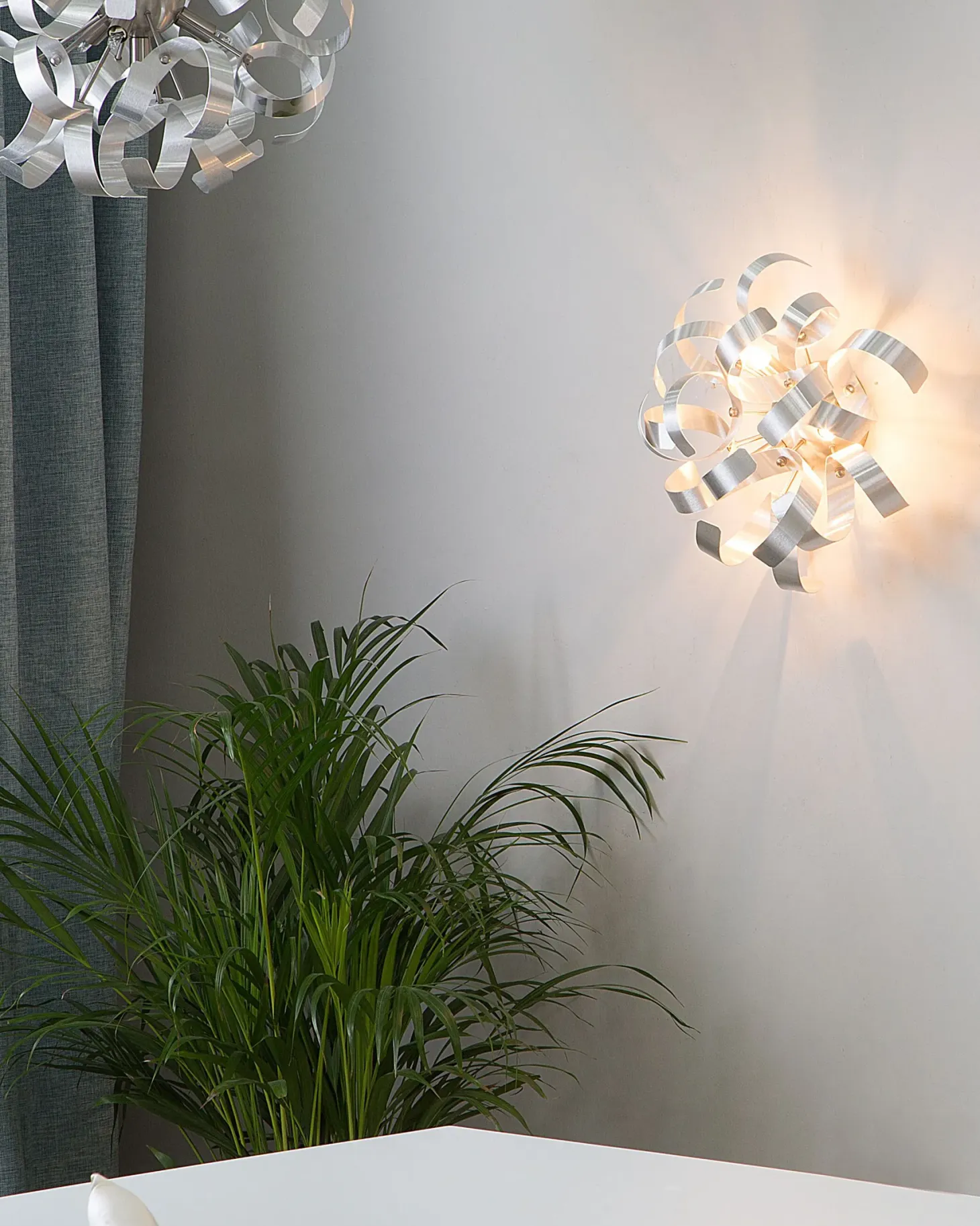 Lampa ścienna ICANA Srebrny Metal