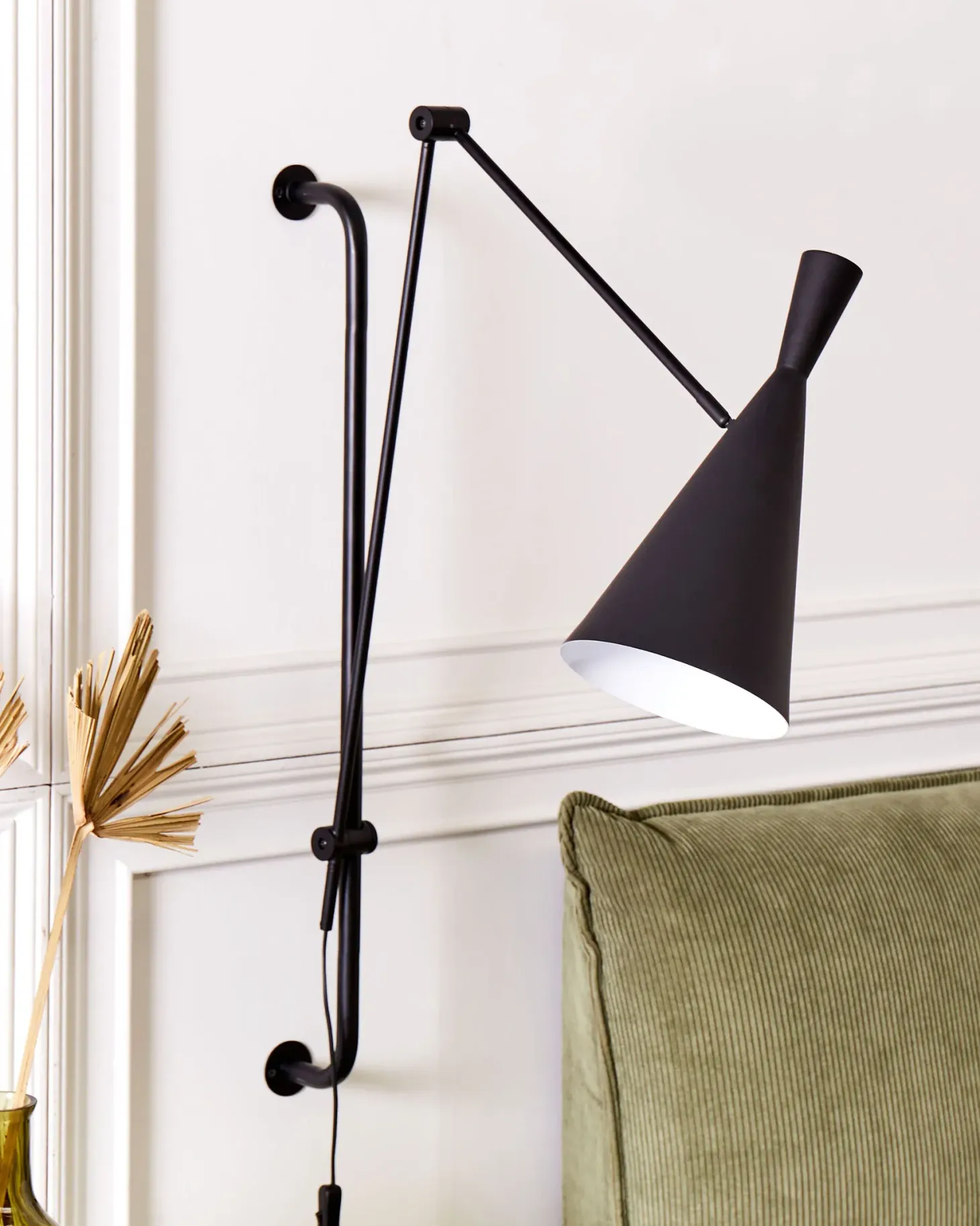 Lampa ścienna MARISA Czarny Metal Regulowana