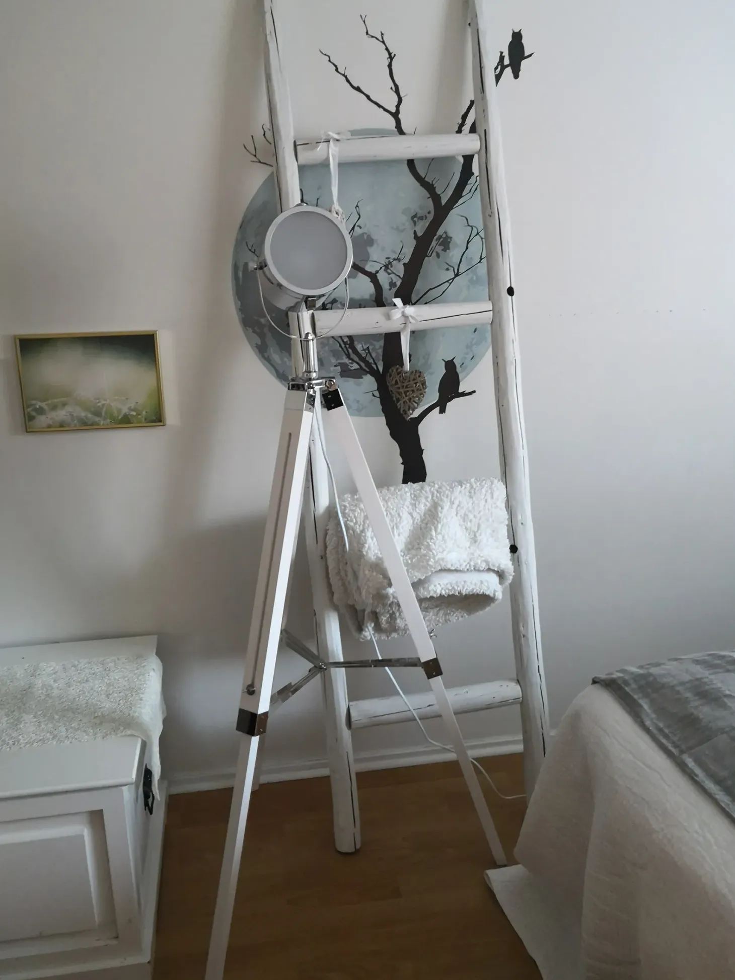 Lampa podłogowa ALZETTE Drewno sosnowe Biały