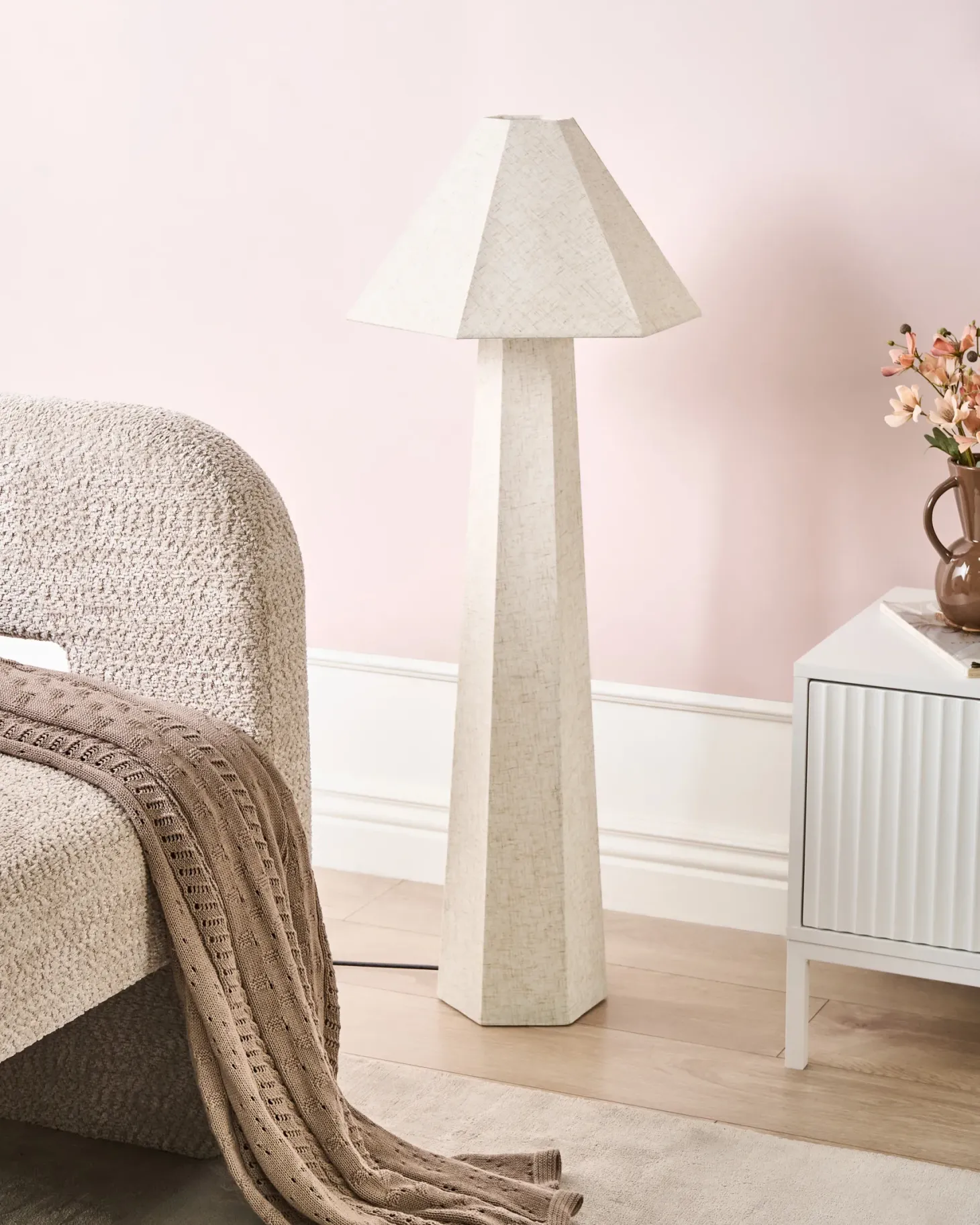 Lampa podłogowa DEMBI Len syntetyczny Jasnobeżowy
