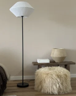Lampa podłogowa MAKETSI Metal Czarny