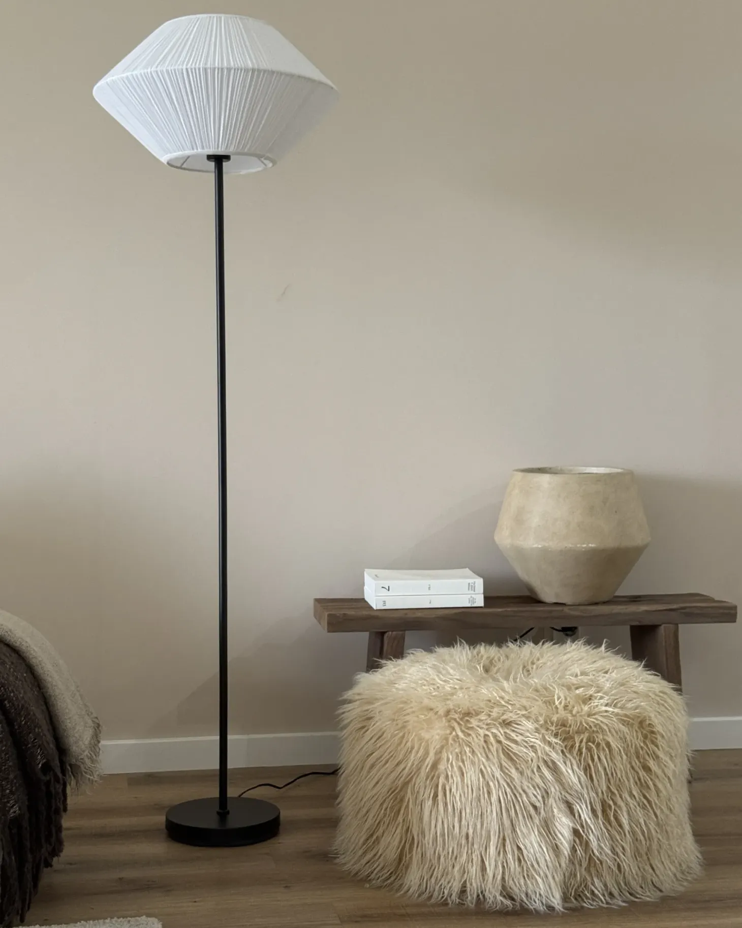 Lampa podłogowa MAKETSI Metal Czarny