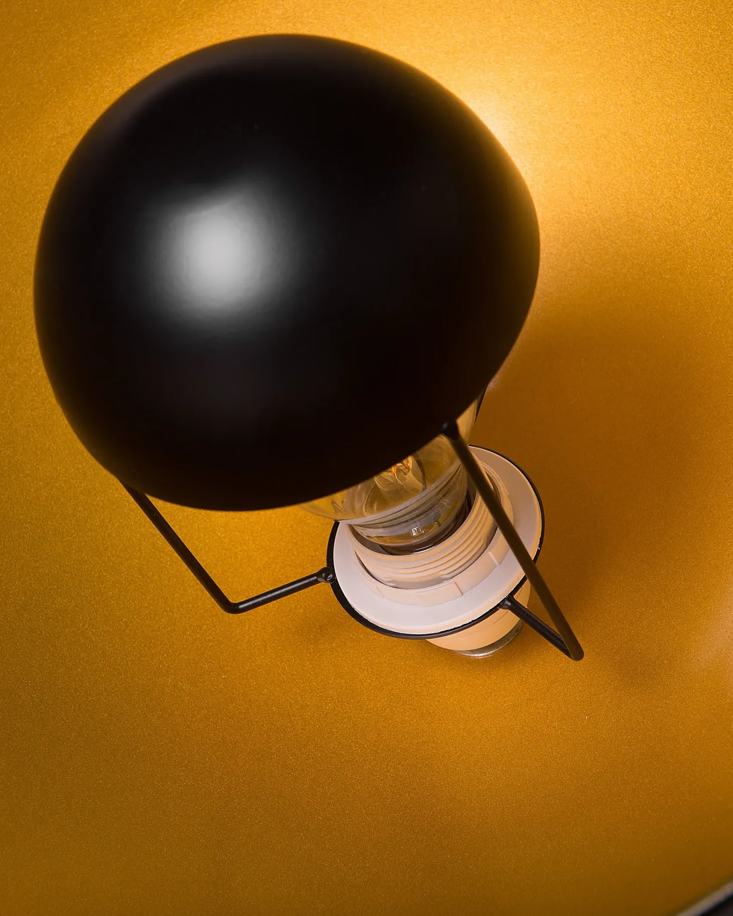 Lampa podłogowa THAMES Metal Czarny