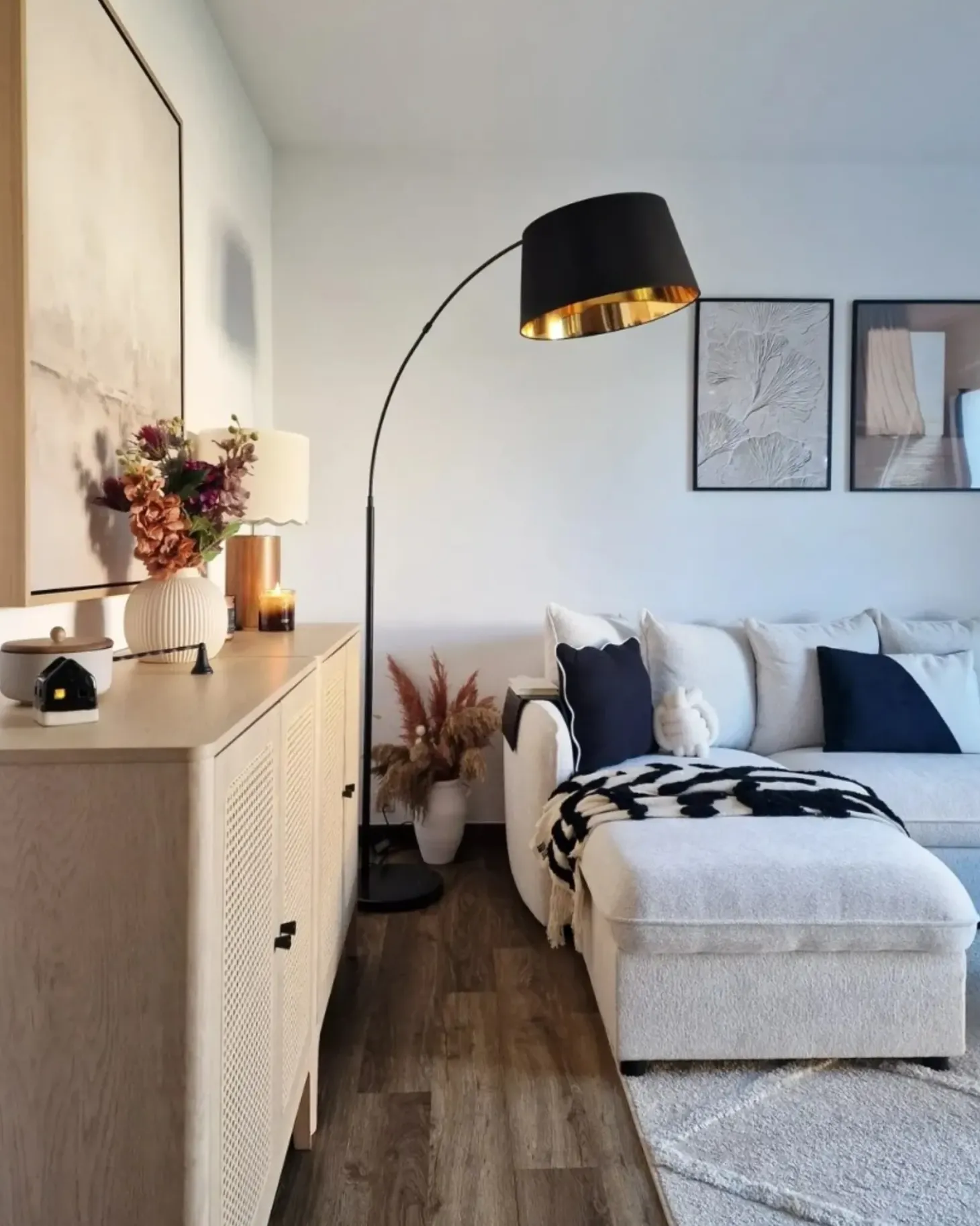 Lampa podłogowa YABUS Metal Czarny
