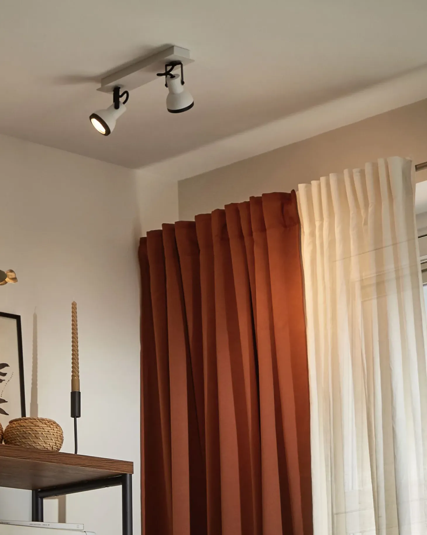 Lampa spot 2-punktowa BARO Regulowana Metal Biały