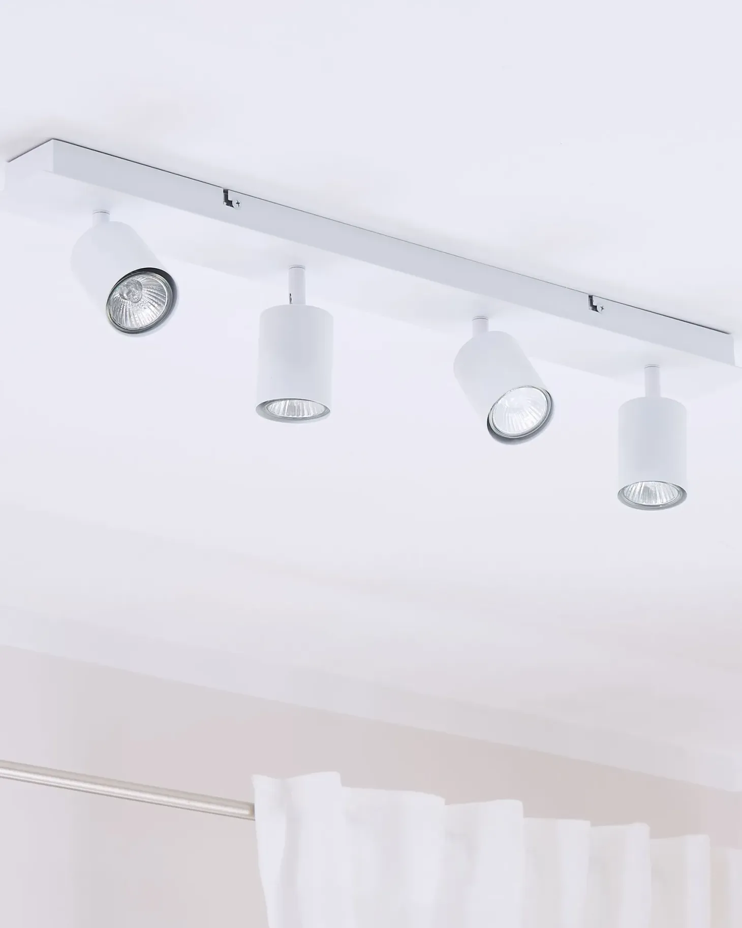 Lampa spot 4-punktowa TIGRIS Biały Metal Regulowana